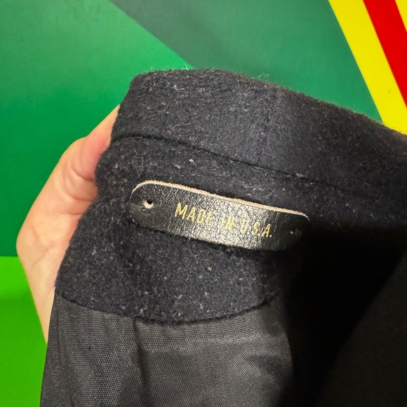 Vintage 1980s Black Wool Coat with Colorblock Suede Shoulder Detail - Picture 5 of 5